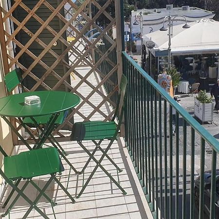 B&B La Piazzetta Ischia Buitenkant foto