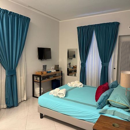B&B La Piazzetta Ischia Buitenkant foto