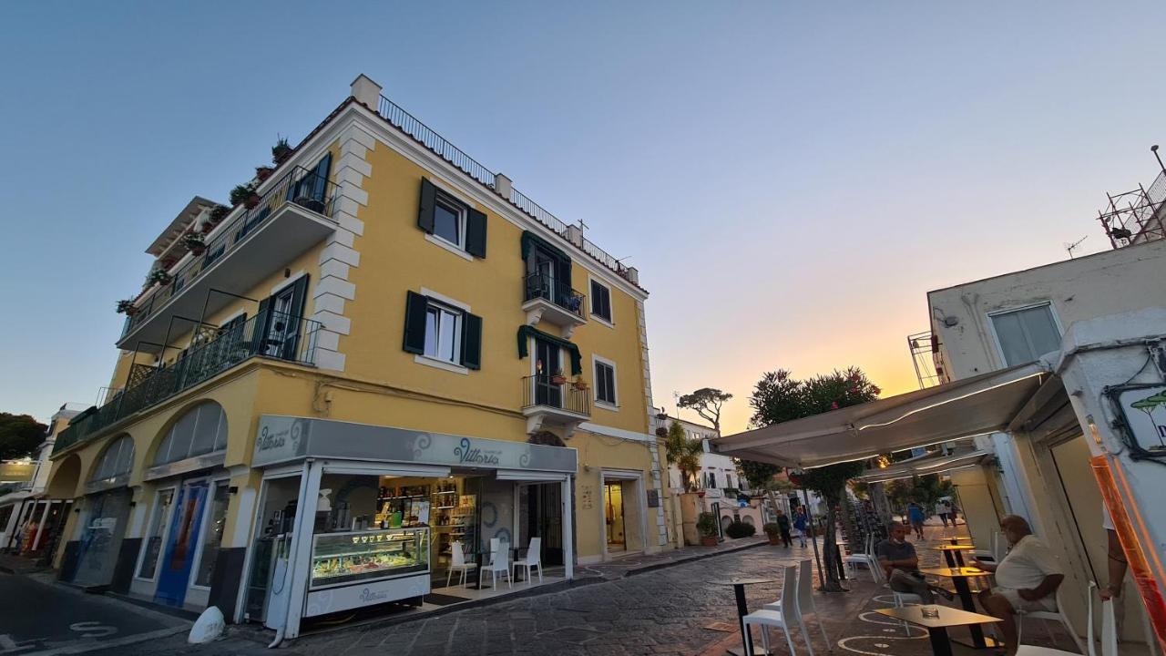 B&B La Piazzetta Ischia Buitenkant foto