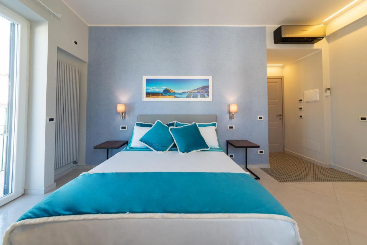 B&B La Piazzetta Ischia Buitenkant foto