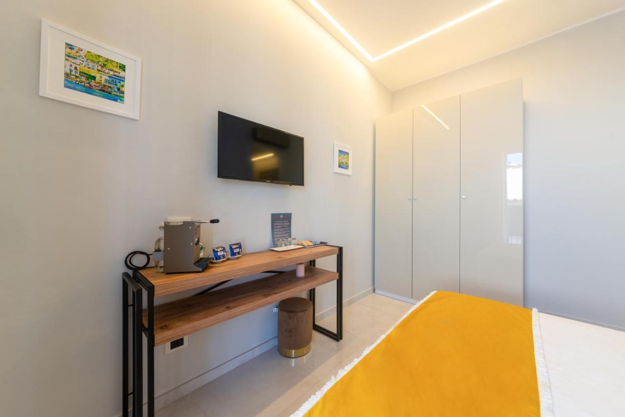 B&B La Piazzetta Ischia Buitenkant foto